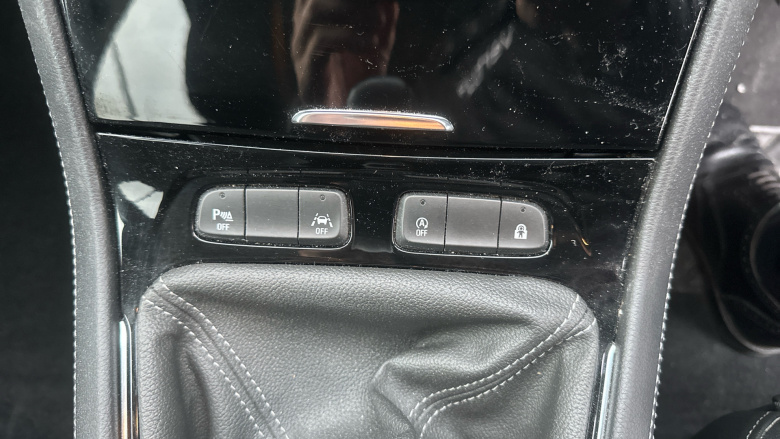 Vauxhall Grandland 1.2 Turbo Ultimate 5dr Petrol Hatchback